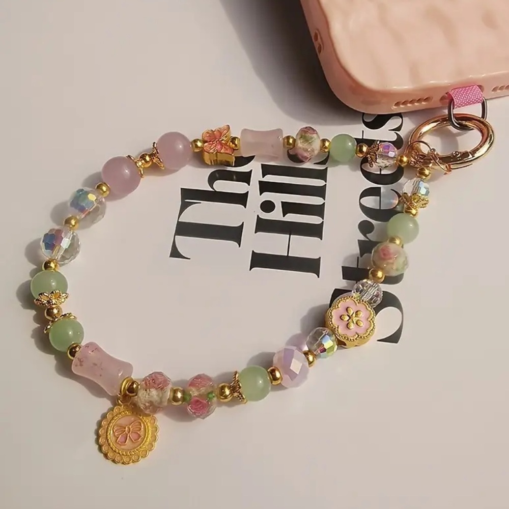 COLORFUL BEADED BRACELET WITH GOLD ACCENTS